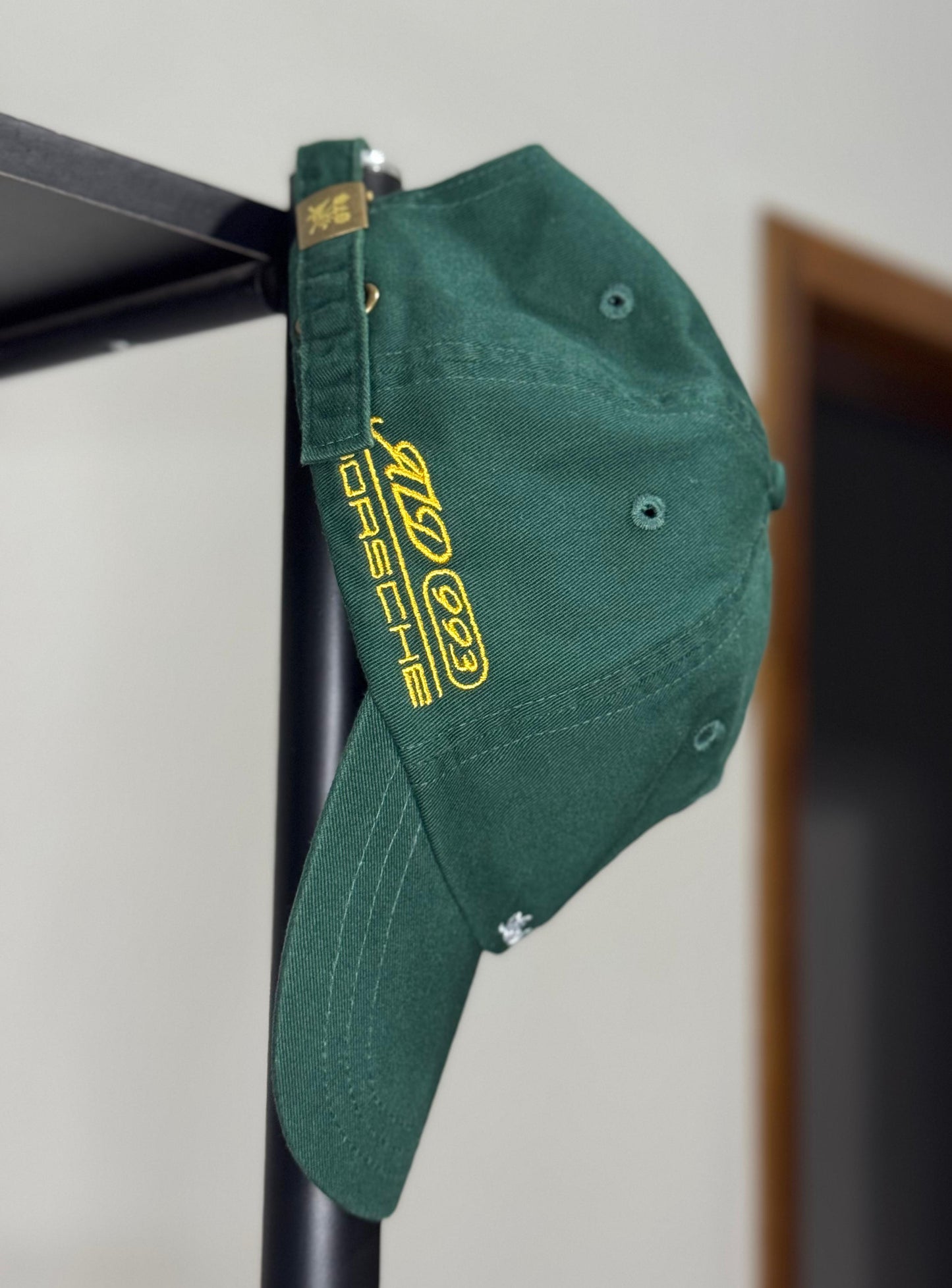 Aimé Leon Dore x Porsche 993 Turbo Boné Logo British Racing Green