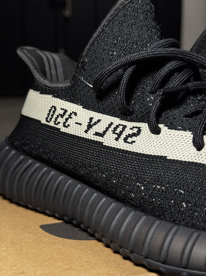 Yeezy Boost 350 V2 Oreo