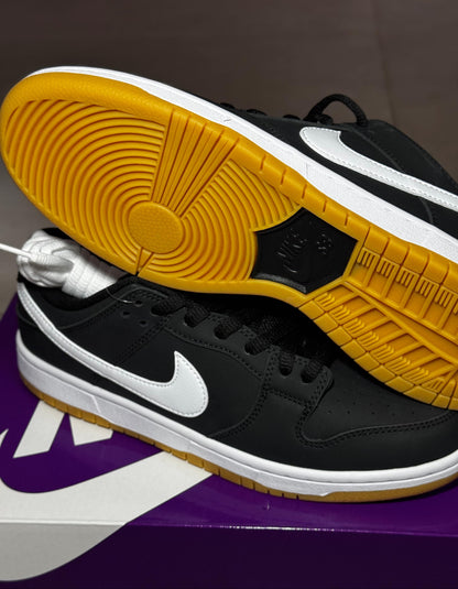 Nike SB Dunk Low Pro Black Gum Tênis