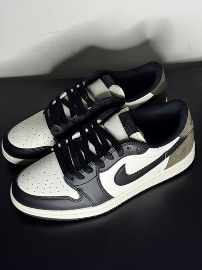 Air Jordan 1 Low OG Mocha