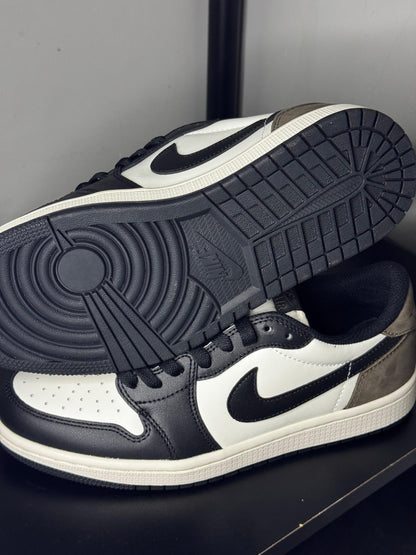 Air Jordan 1 Low OG Mocha