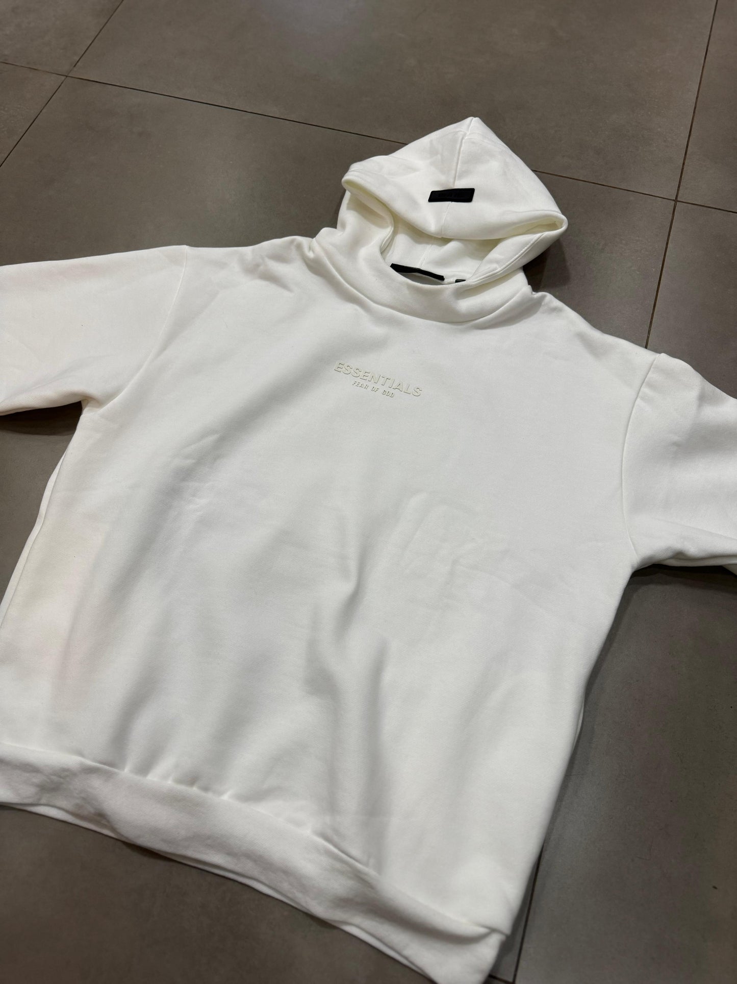 FOG Essentials Cloud Dancer